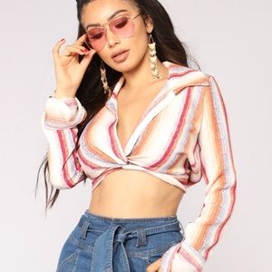 FashionNova shirt in small